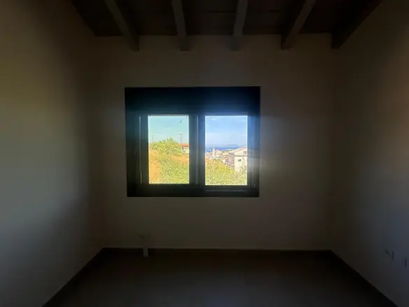 Detached House 230 M² In Athens