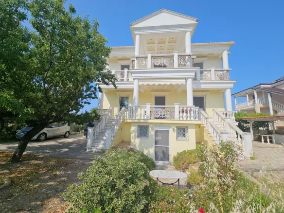 4-bedroom Villa In Kassandra, Greece (288 M²)