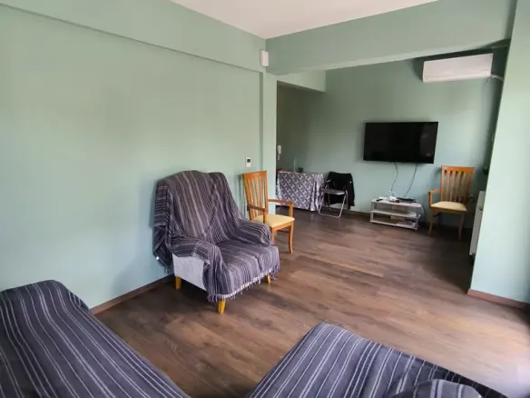 Detached House 220 M² On The Olympic Coast