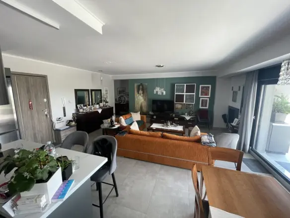 Complex 430 M² In Kavala
