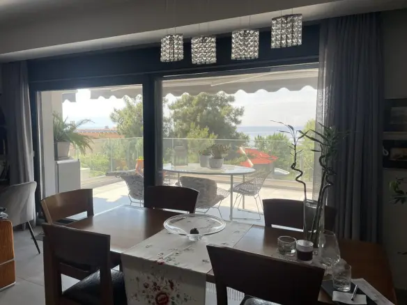 Complex 430 M² In Kavala