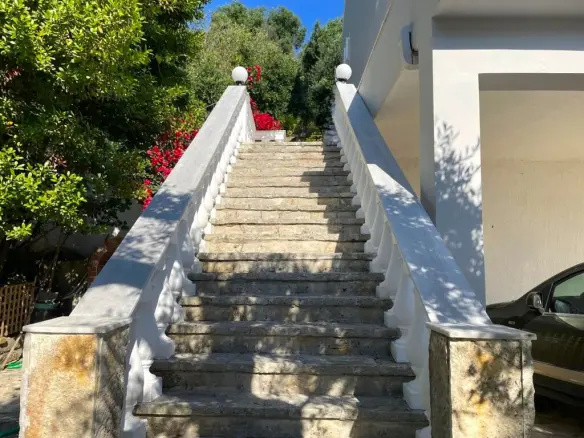 Detached House 209 M² In Corfu