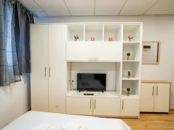 Flat 25 M² In Thessaloniki