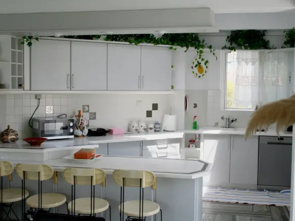 Detached House 215 M² In Attica