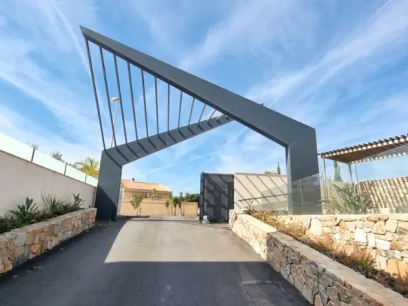 4-bedroom Detached Villa In Rojales, Spain (120 M²)