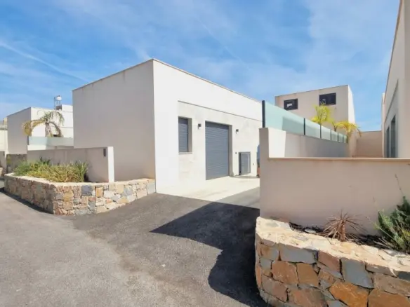 4-bedroom Detached Villa In Rojales, Spain (120 M²)