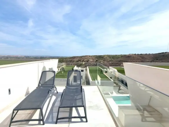 4-bedroom Detached Villa In Rojales, Spain (120 M²)