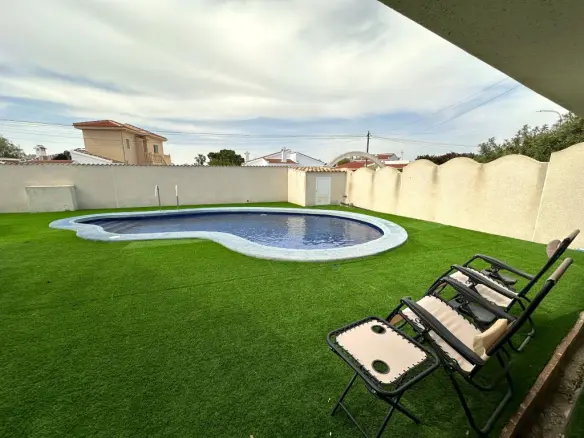 3-bedroom Detached Villa In Ciudad Quesada, Spain (138 M²)