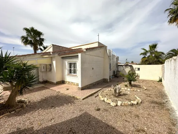 3-bedroom Detached Villa In Ciudad Quesada, Spain (138 M²)