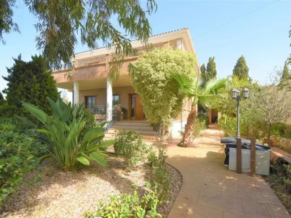 5-bedroom Detached Villa In Ciudad Quesada, Spain (360 M²)