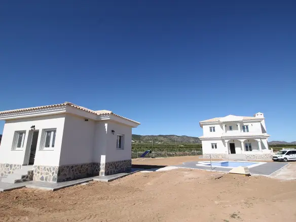 4-bedroom Detached Villa In Pinoso, Spain (150 M²)