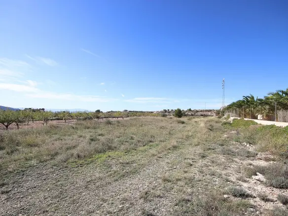 Land In Macisvenda, Spain (5.871 M² Plot)