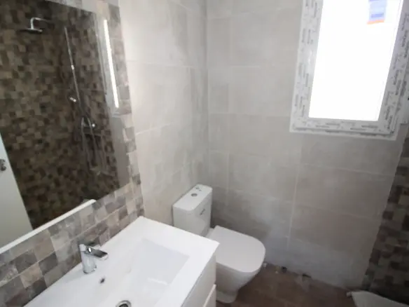 4-bedroom Detached Villa In Pinoso, Spain (150 M²)