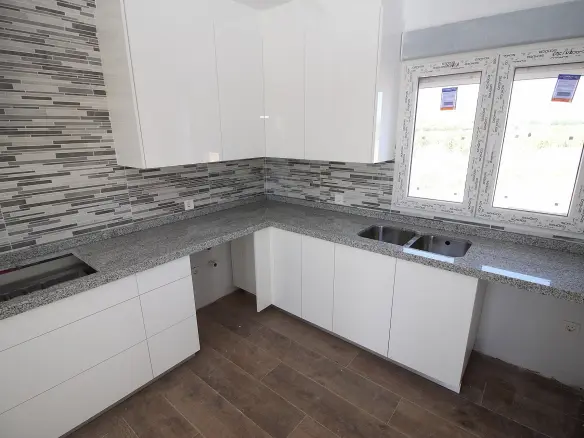 4-bedroom Detached Villa In Pinoso, Spain (150 M²)