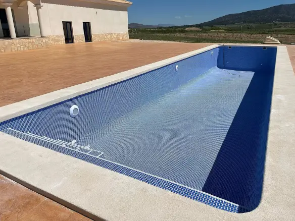 4-bedroom Detached Villa In Pinoso, Spain (225 M²)