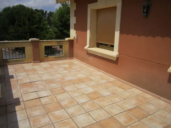 6-bedroom Detached Villa In Yecla, Spain (501 M²)
