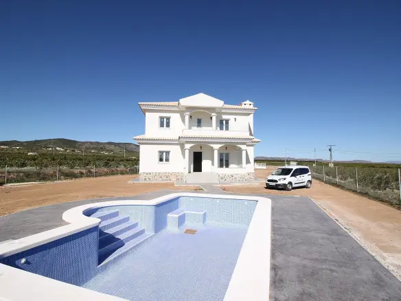4-bedroom Detached Villa In Pinoso, Spain (150 M²)