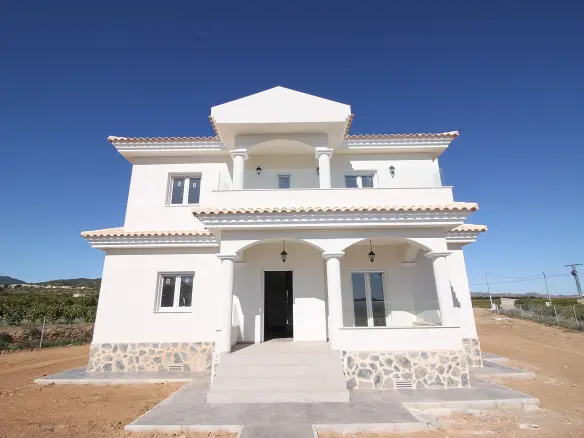 4-bedroom Detached Villa In Pinoso, Spain (150 M²)