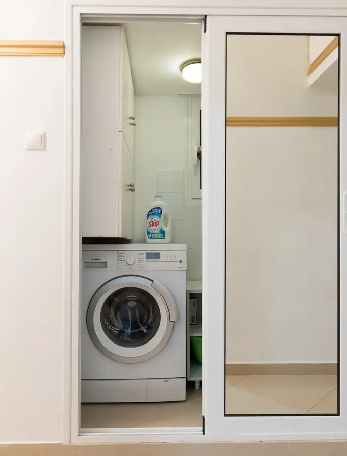 Flat 93 M² In Athens