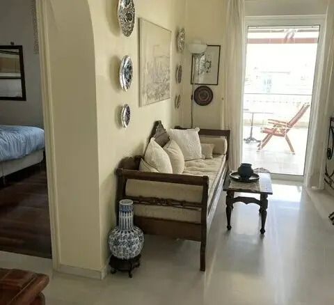 4-bedroom Maisonette In Moschato, Greece (174 M²)