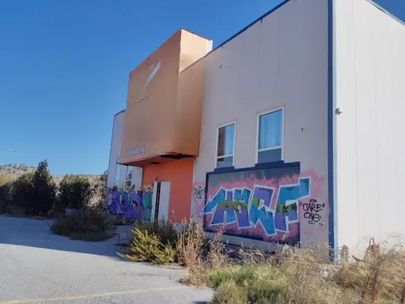 Commercial Property In Sithonia, Greece (948 M²)