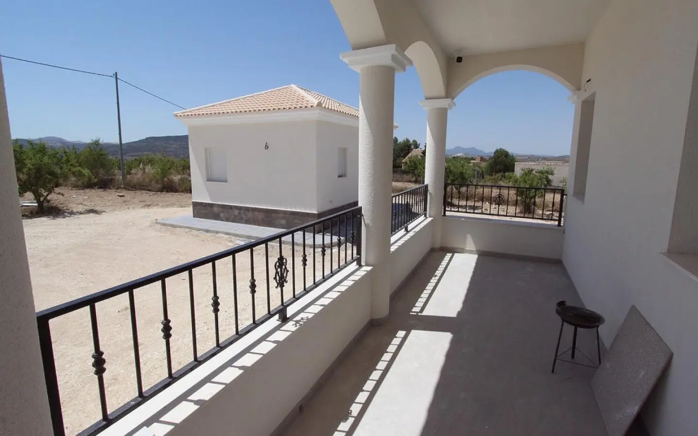4-bedroom Detached Villa In Pinoso, Spain (195 M²)