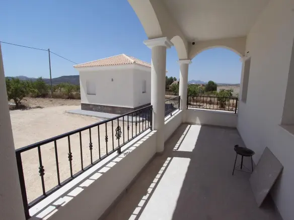 4-bedroom Detached Villa In Pinoso, Spain (195 M²)