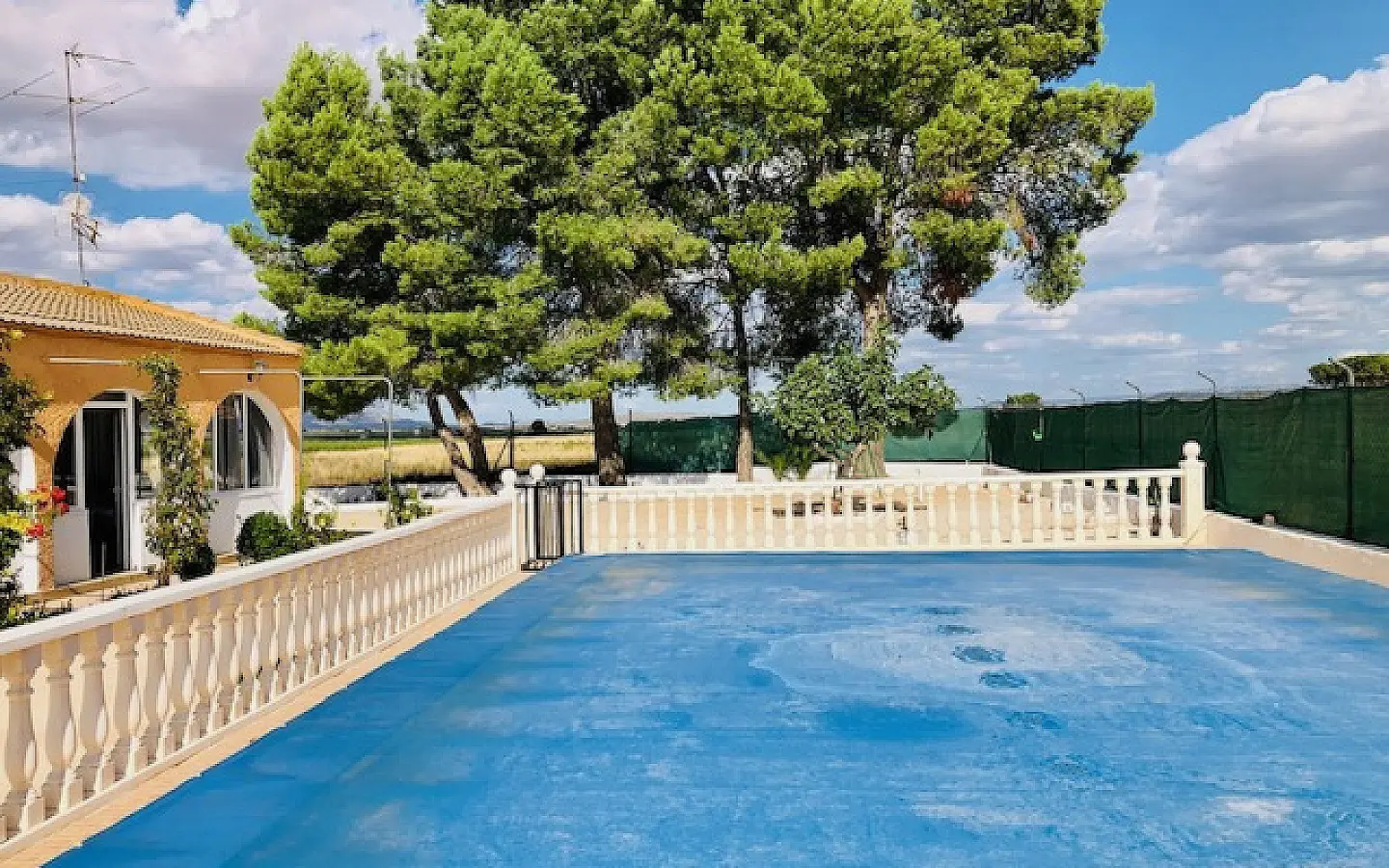 4-bedroom Country House In Yecla, Spain (145 M²)