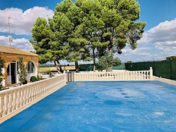 4-bedroom Country House In Yecla, Spain (145 M²)