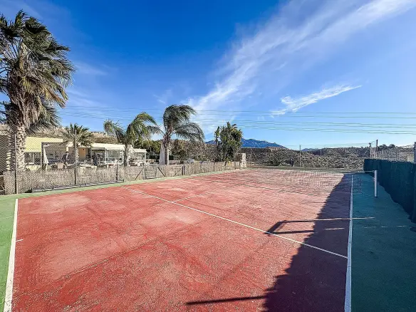 5-bedroom Detached Villa In Jijona, Spain (190 M²)