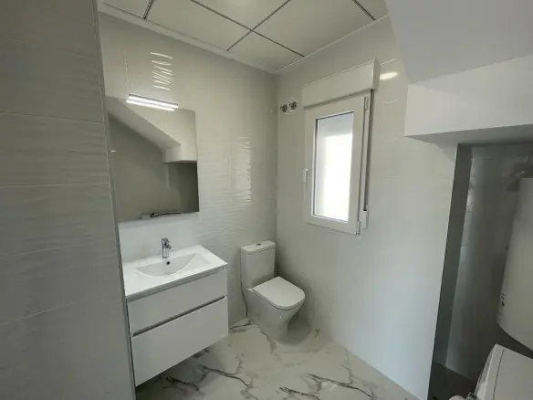 4-bedroom Detached Villa In Pinoso, Spain (225 M²)