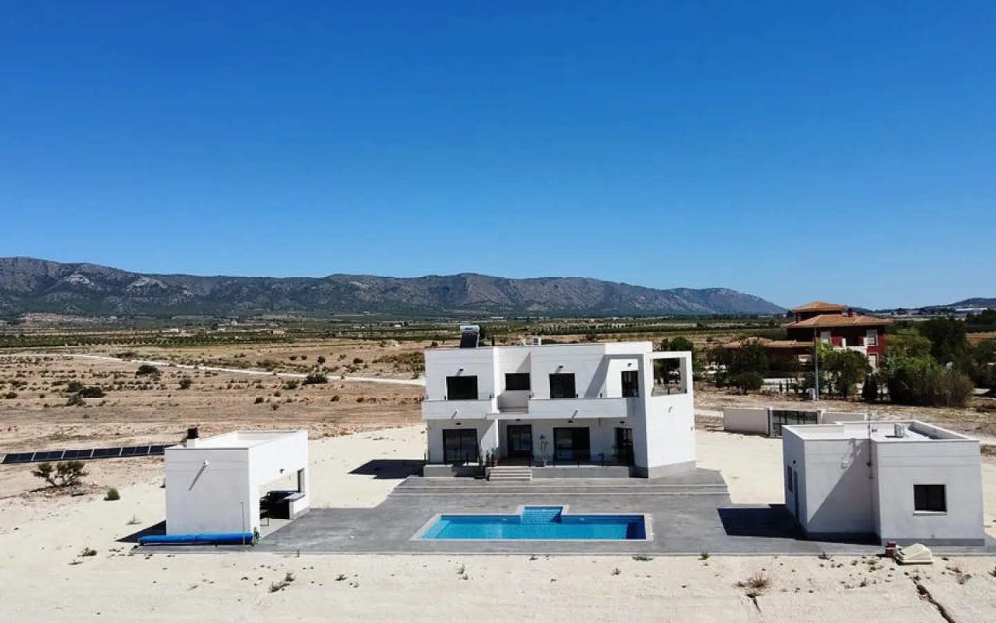 4-bedroom Detached Villa In Pinoso, Spain (165 M²)