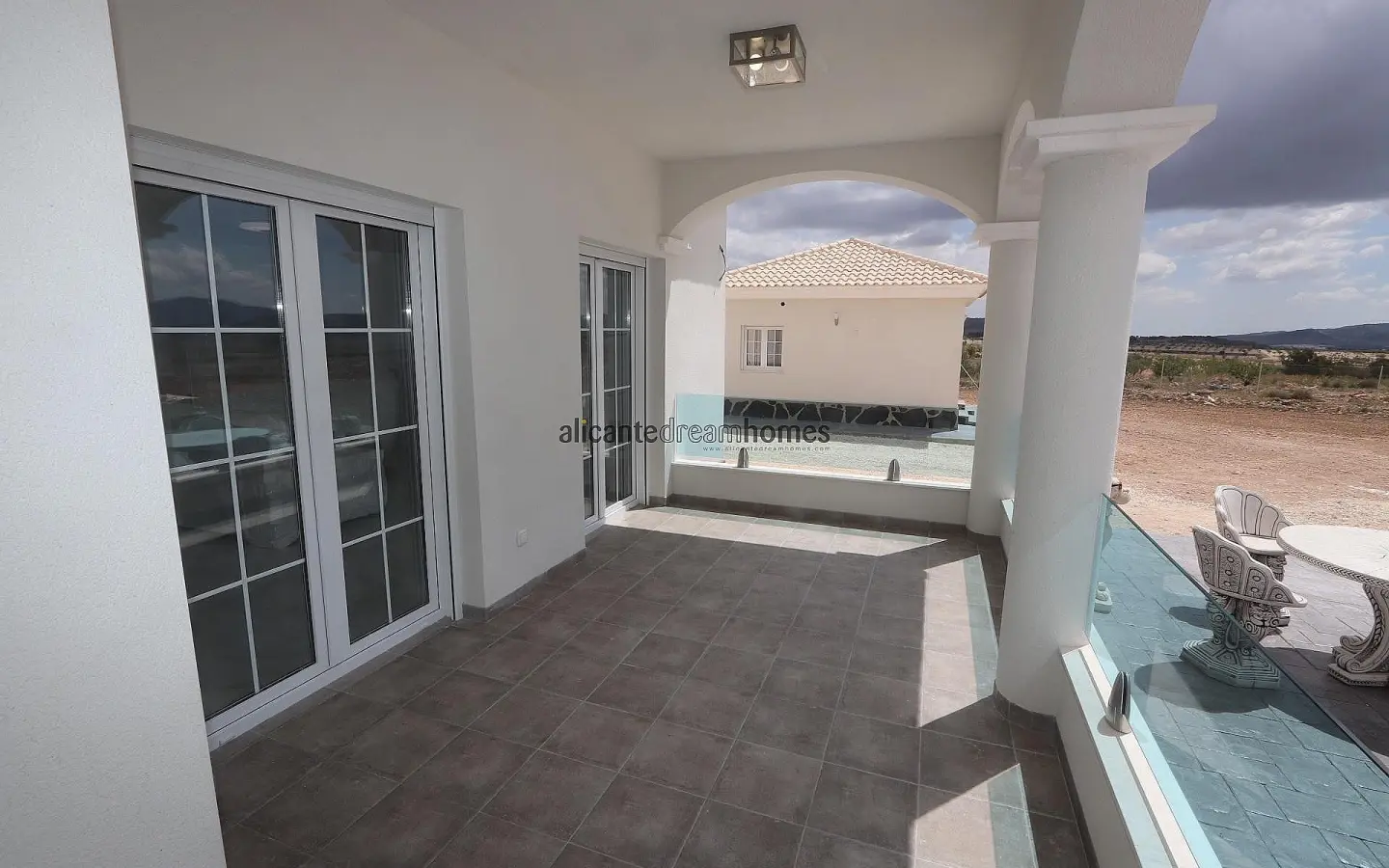 4-bedroom Detached Villa In Pinoso, Spain (212 M²)