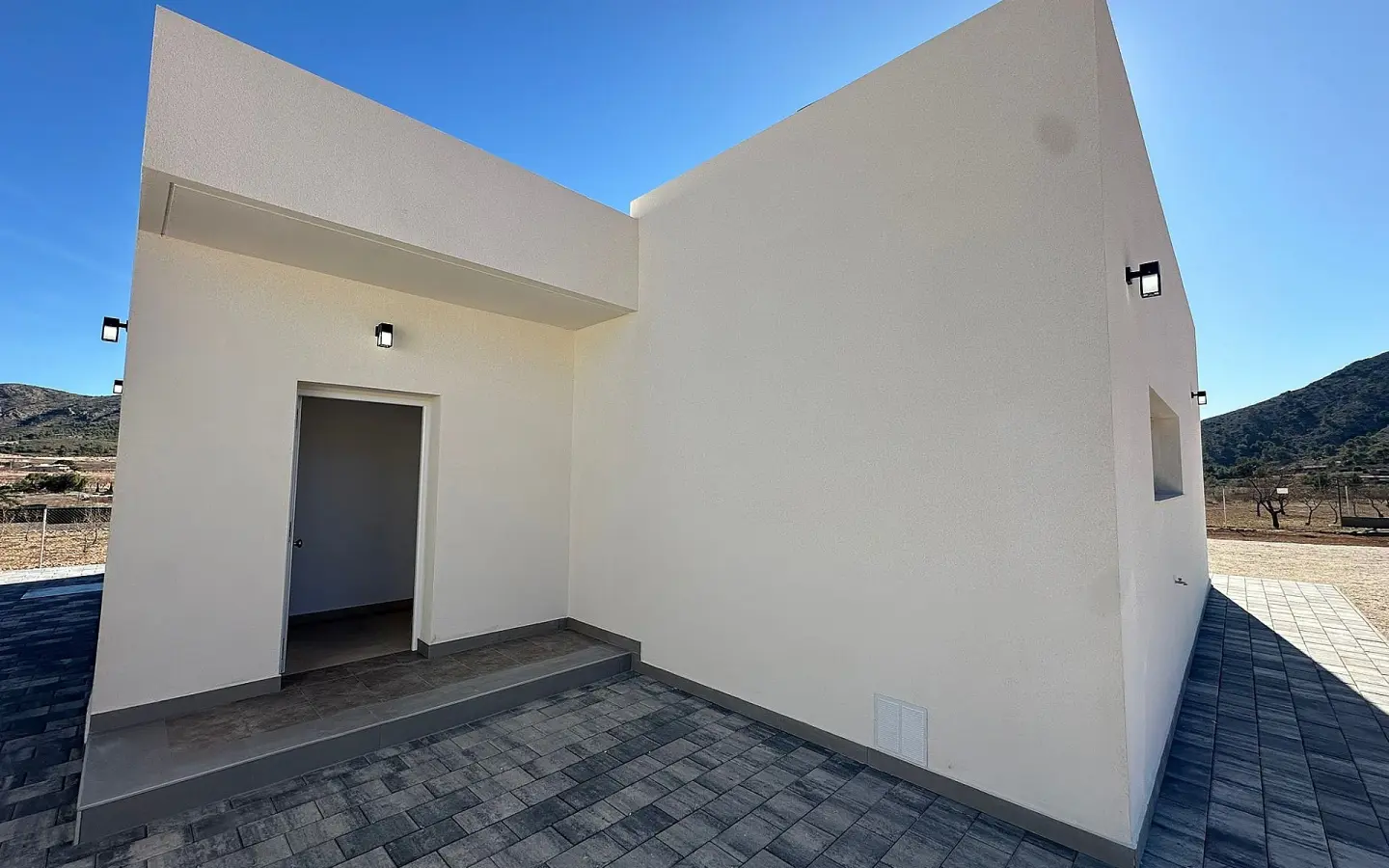 3-bedroom Detached Villa In El Cantón, Spain (190 M²)