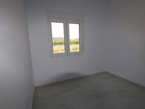 3-bedroom Detached Villa In Pinoso, Spain (120 M²)