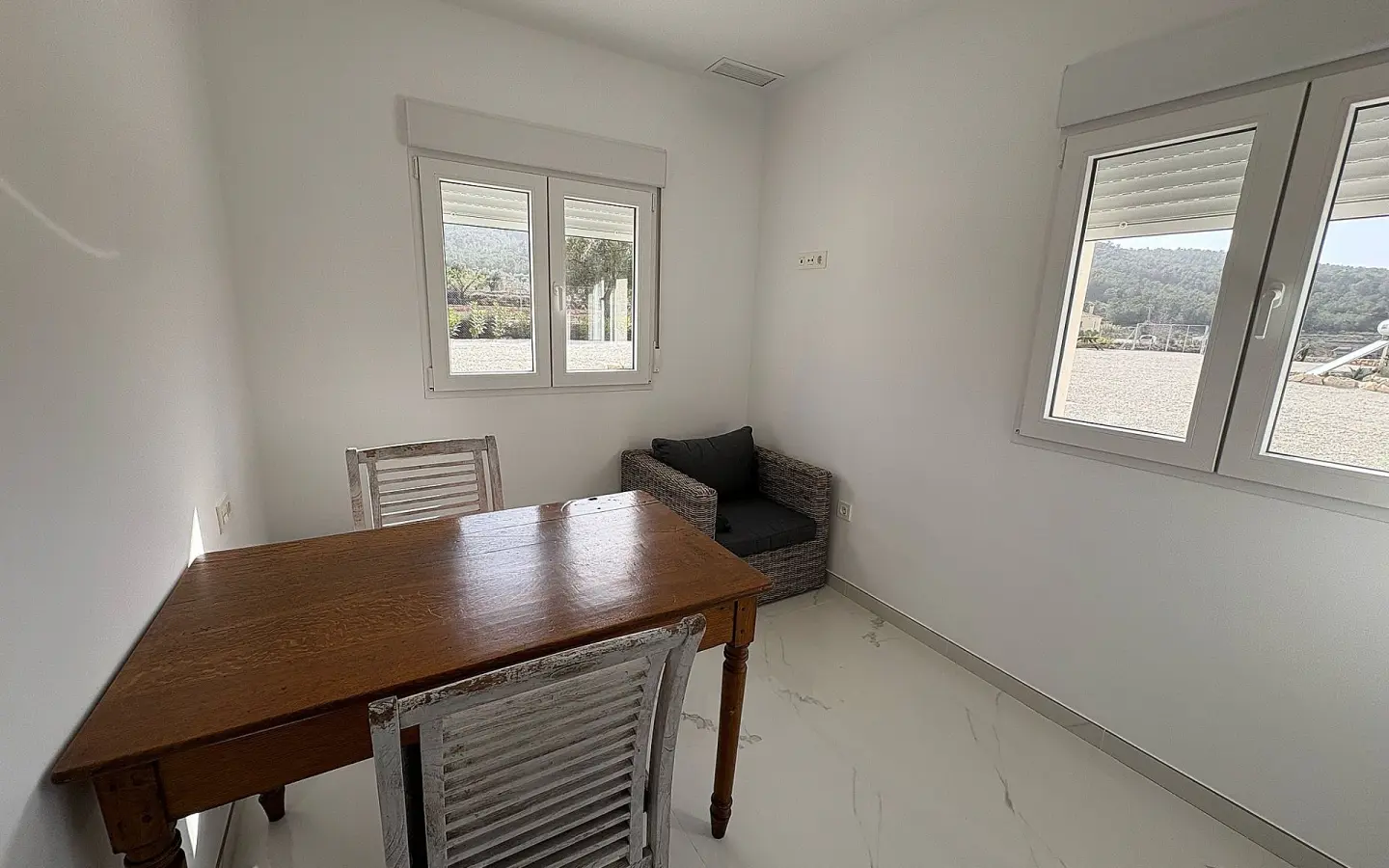 4-bedroom Detached Villa In Pinoso, Spain (180 M²)