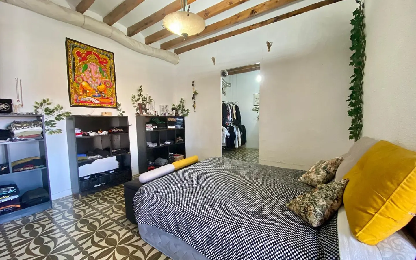 7-bedroom Country House In Yecla, Spain (350 M²)
