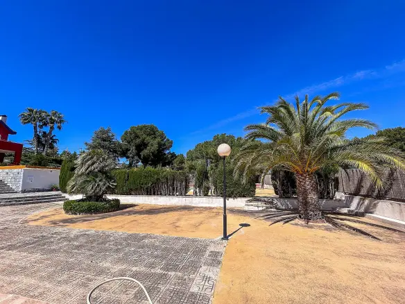 6-bedroom Detached Villa In Monovar, Spain (500 M²)