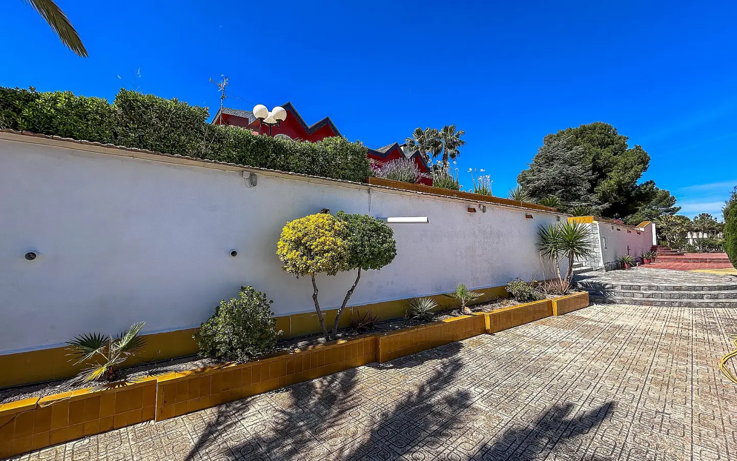 6-bedroom Detached Villa In Monovar, Spain (500 M²)