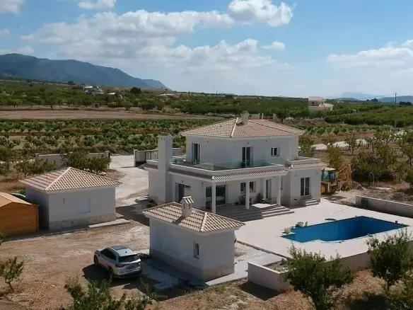 4-bedroom Detached Villa In Pinoso, Spain (220 M²)
