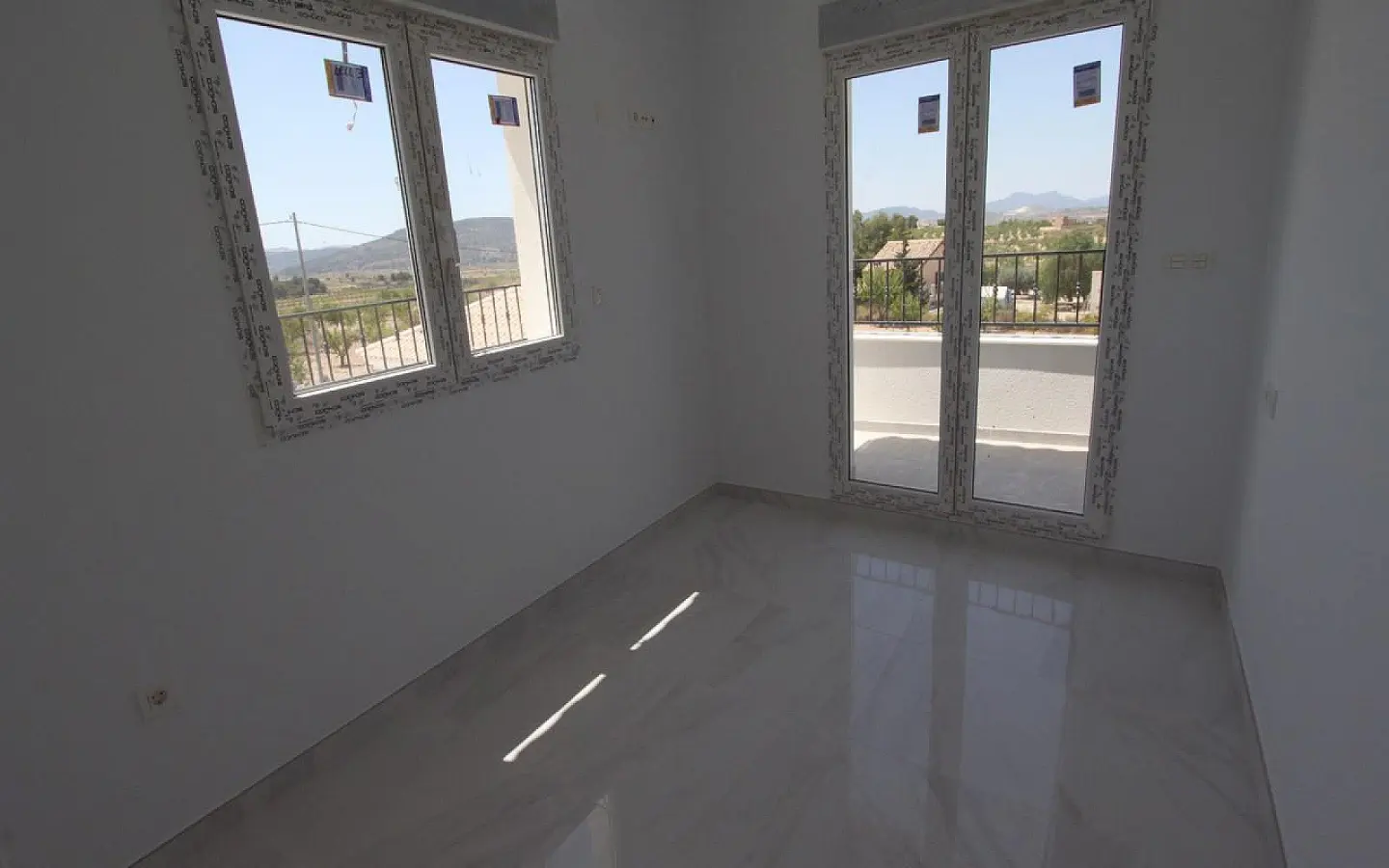 4-bedroom Detached Villa In Pinoso, Spain (195 M²)