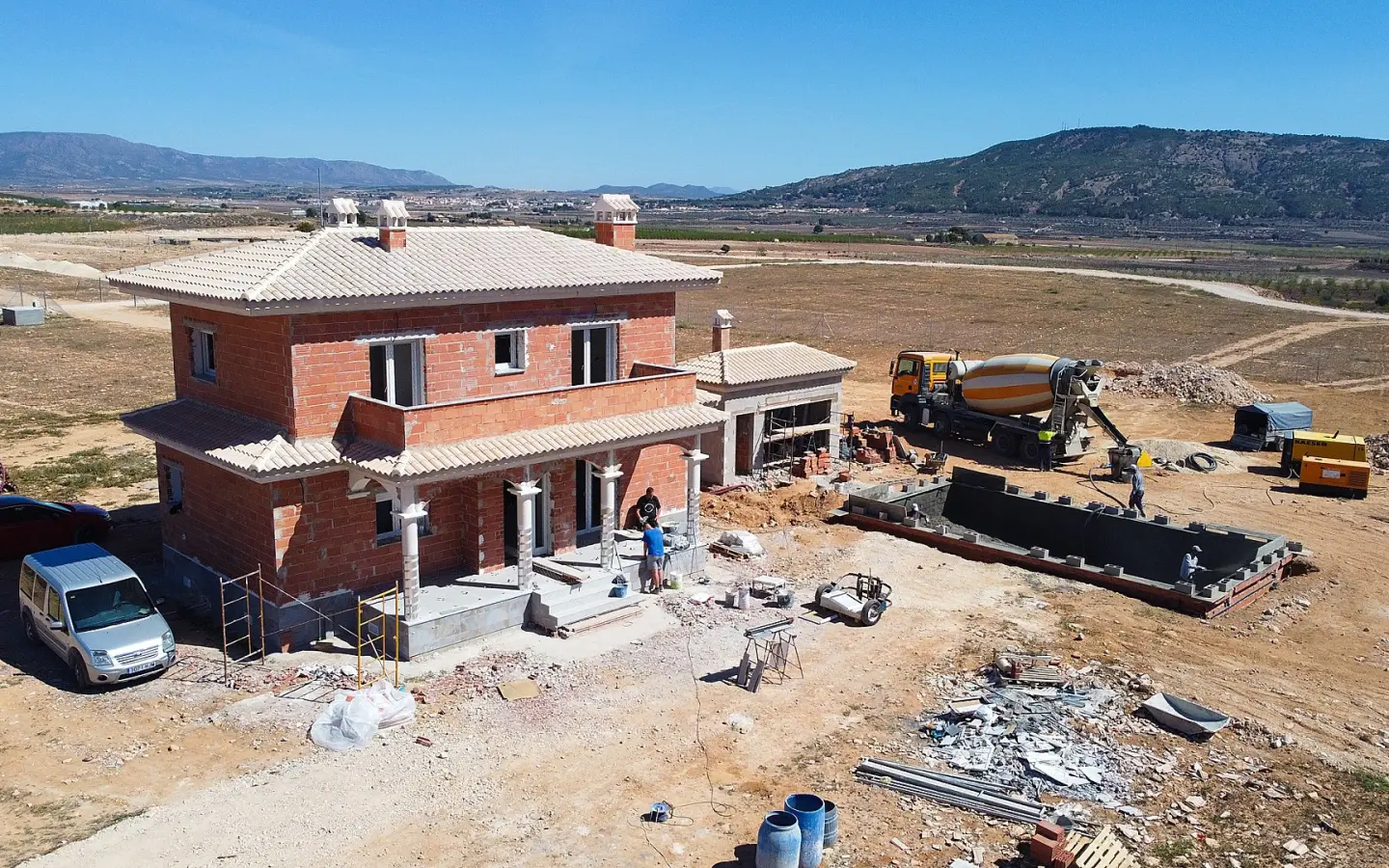 3-bedroom Detached Villa In Pinoso, Spain (150 M²)