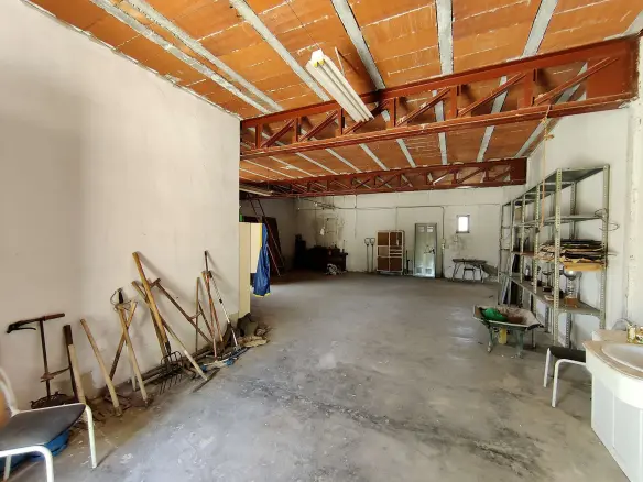 3-bedroom Detached Villa In Crevillente, Spain (250 M²)