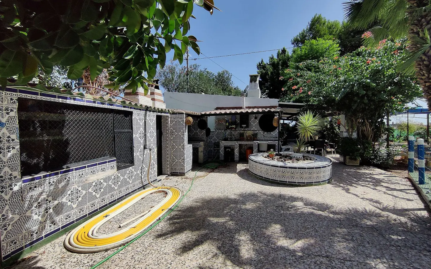 3-bedroom Country House In Crevillente, Spain (250 M²)