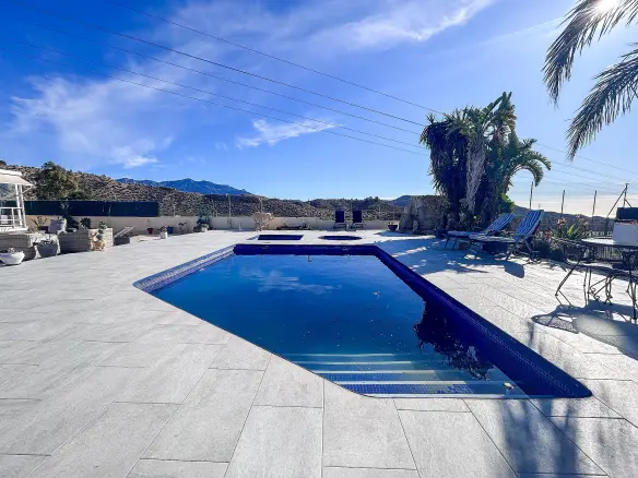 5-bedroom Detached Villa In Jijona, Spain (190 M²)