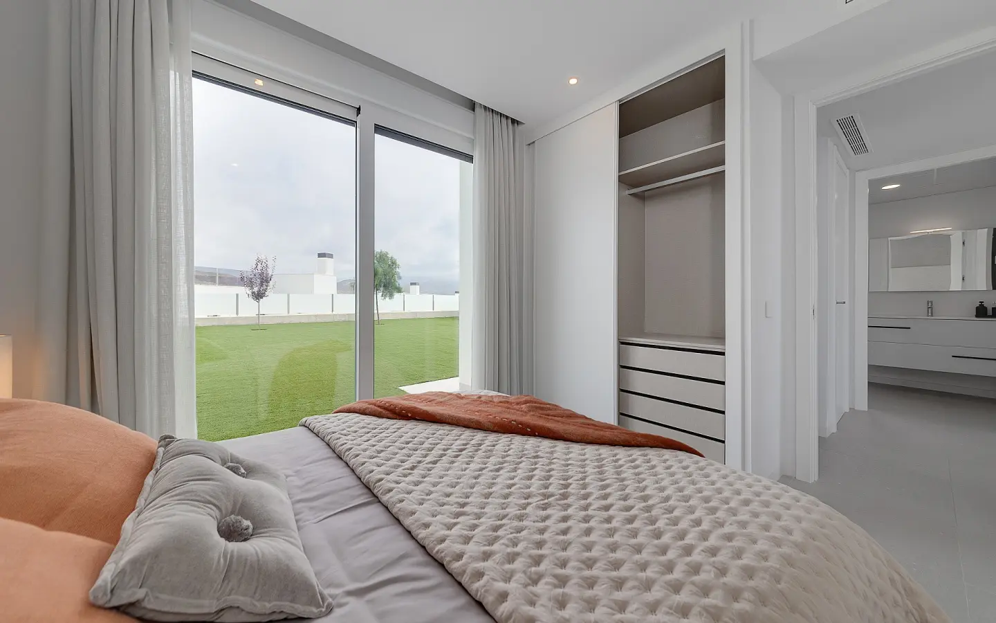 3-bedroom Detached Villa In Mutxamel, Spain (118 M²)