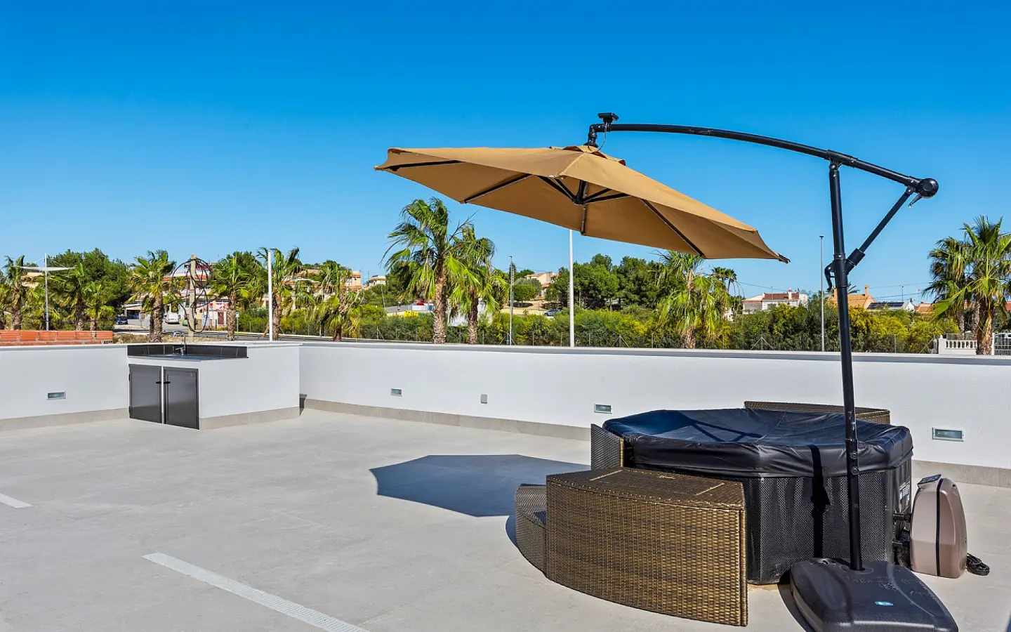 3-bedroom Detached Villa In Algorfa, Spain (122 M²)