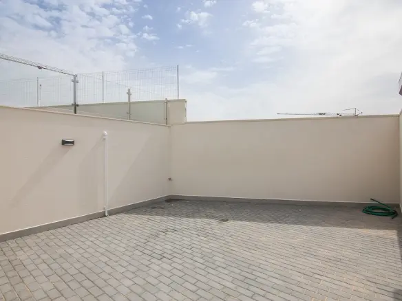 3-bedroom Detached Villa In Polop, Spain (107 M²)
