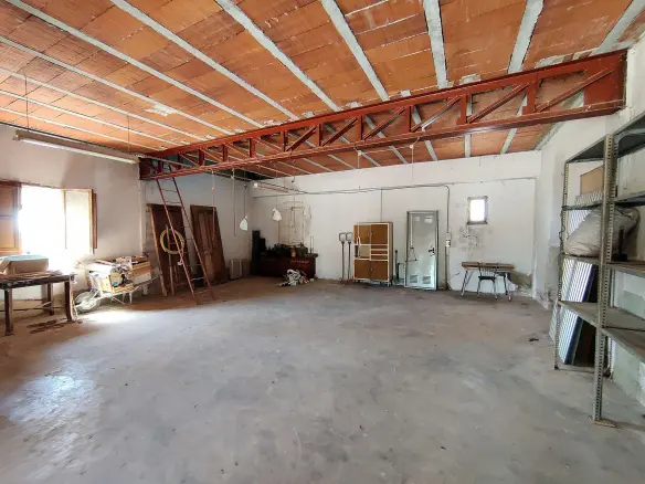 3-bedroom Detached Villa In Crevillente, Spain (250 M²)
