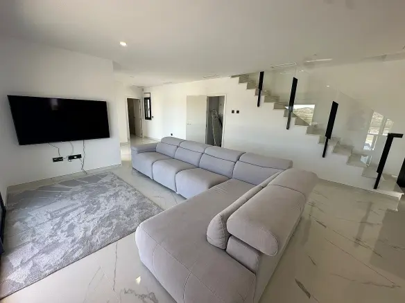 4-bedroom Detached Villa In Pinoso, Spain (165 M²)